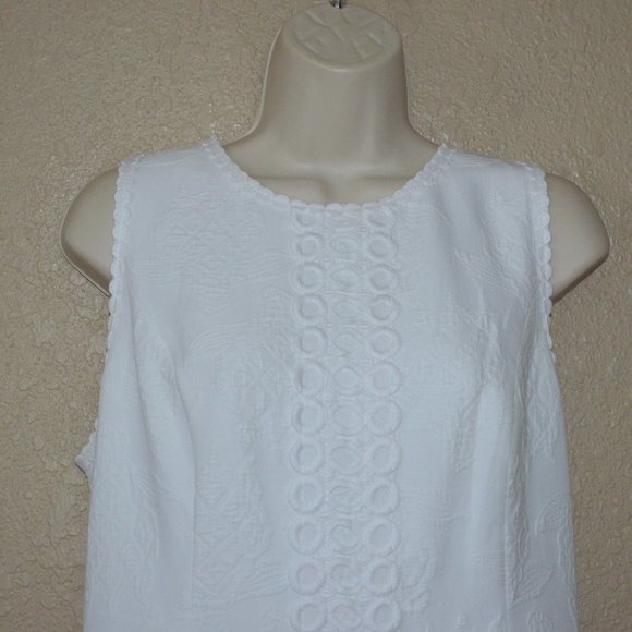 $228 Sz 10 Lilly Pulitzer White Textured Sleeveless Shift Dress - Picture 2 of 8